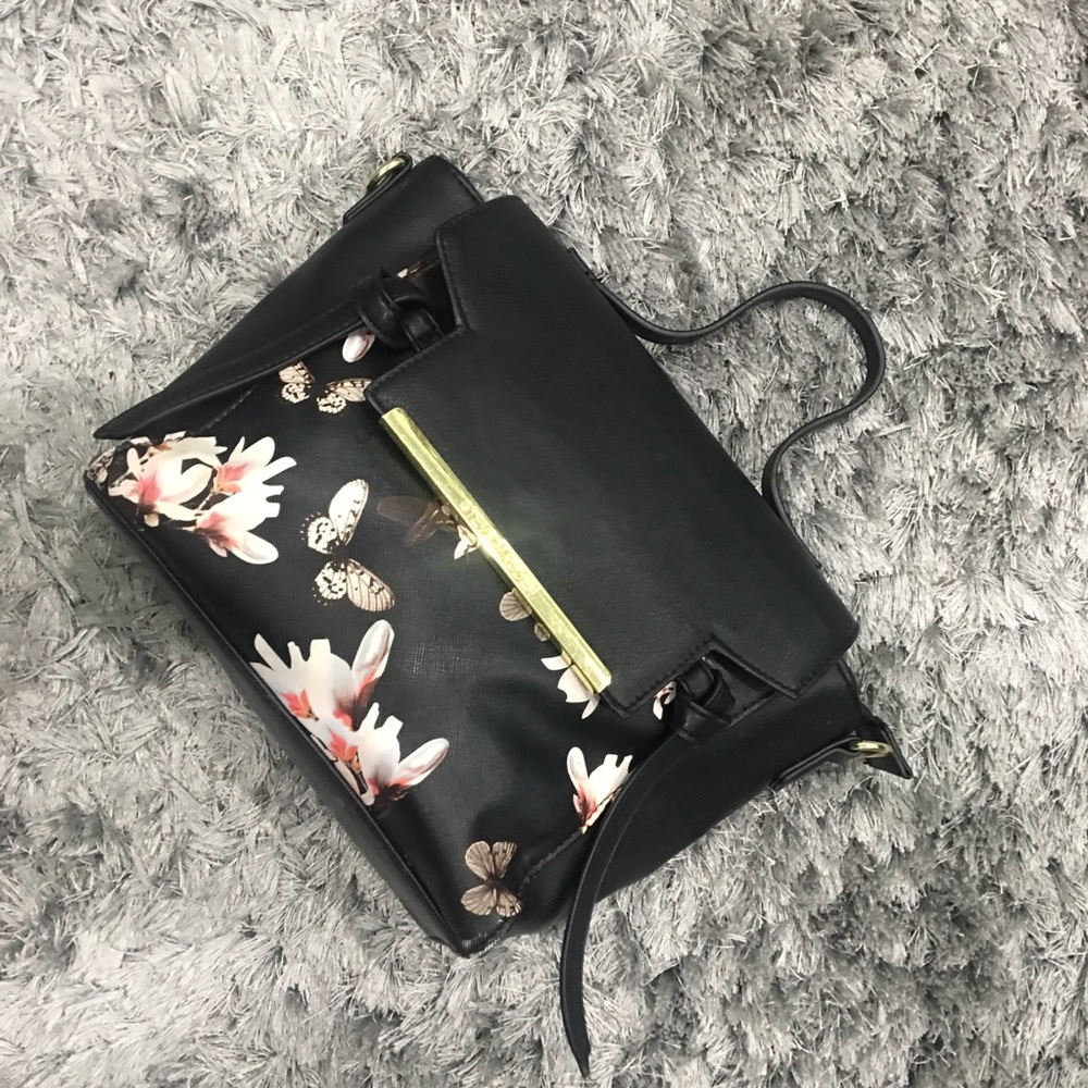Steve Madden Crossbody
